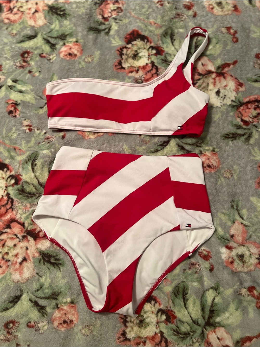Tommy Hilfiger Red & White Stripe One-Shoulder High-Waist Bikini XS